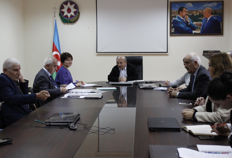 Coğrafiya İnstitutunda doktorantların attestasiyası keçirilib