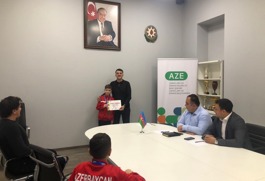 Bakı Şəhər Gənclər və İdman Baş İdarəsində Avropa birinciliyində uğurla çıxış etmiş taekvondoçularla görüş olub