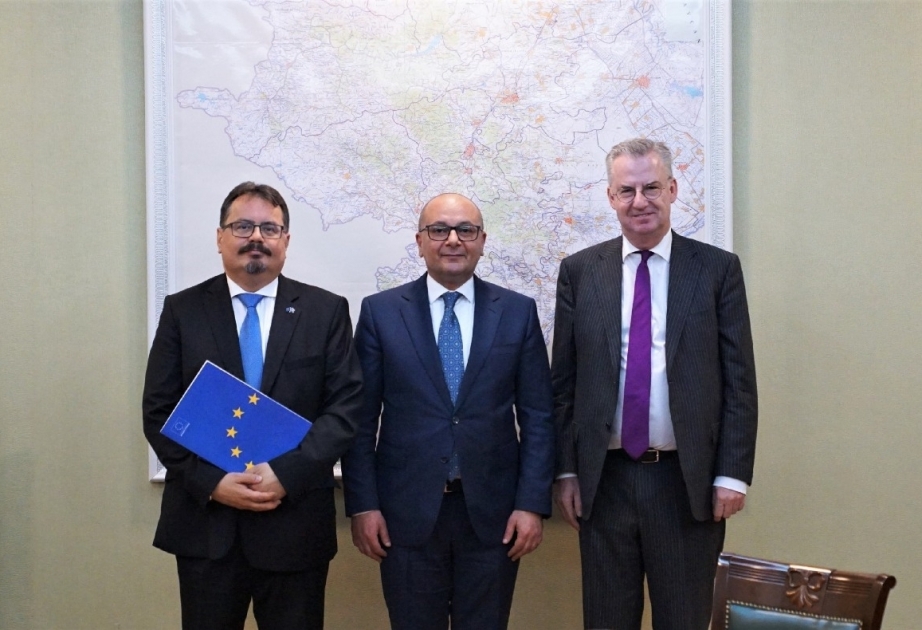 La delegación de la Unión Europea visita a ANAMA en Azerbaiyán