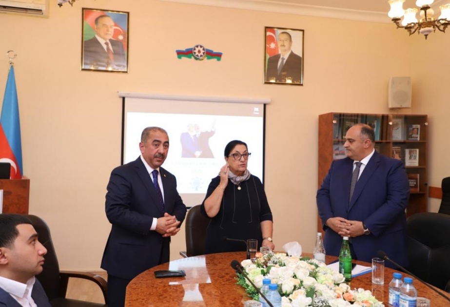 BSU-da YAP-ın təsis edilməsinin 30 illiyi münasibətilə professor Dilarə Seyidzadə ilə görüş keçirilib