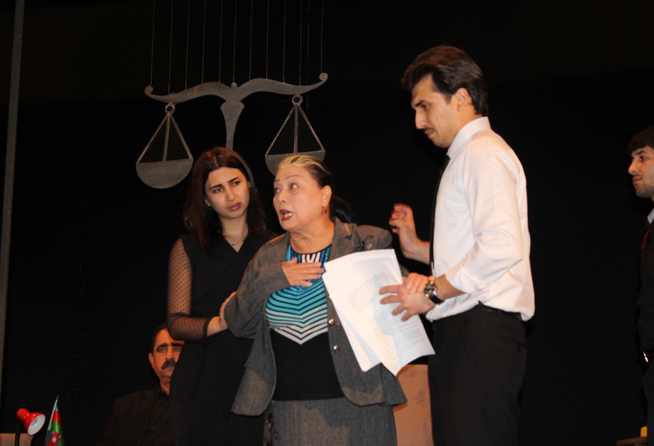 Lənkəran teatrında yeni tamaşanın premyerası olub