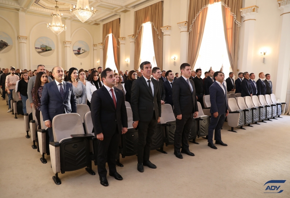 “Azərbaycan Dəmir Yolları” QSC-də YAP-ın təsis edilməsinin 30 illiyinə həsr olunmuş tədbir keçirilib