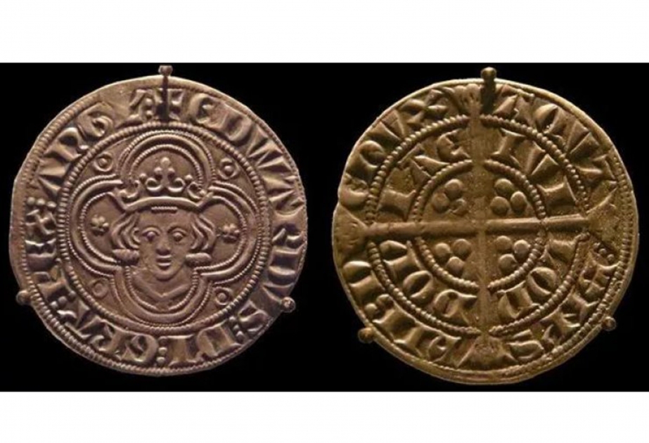 В Шотландии нашли клад из тысячи монет эпохи короля Эдуарда