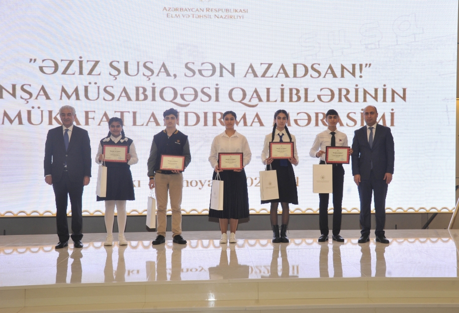 “Əziz Şuşa, sən azadsan!” inşa müsabiqəsinin qalibləri mükafatlandırılıb