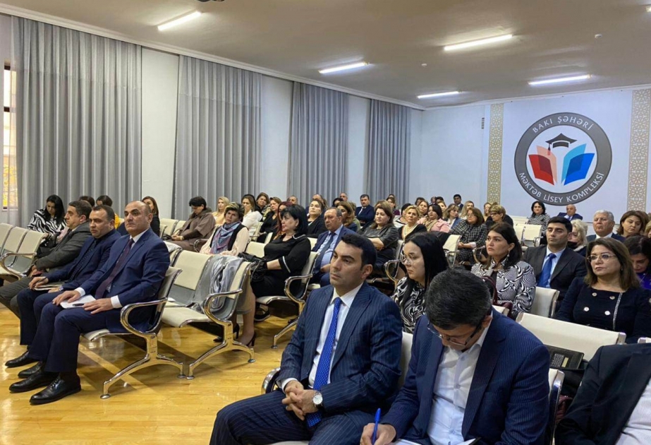 Məktəb direktorları üçün maarifləndirici görüşlər keçirilir