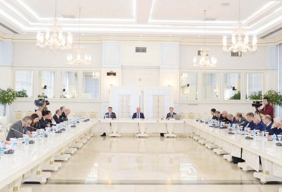 Parlamentdə “Siyasi partiyalar haqqında” qanun layihəsi birinci oxunuşda müzakirə edilir