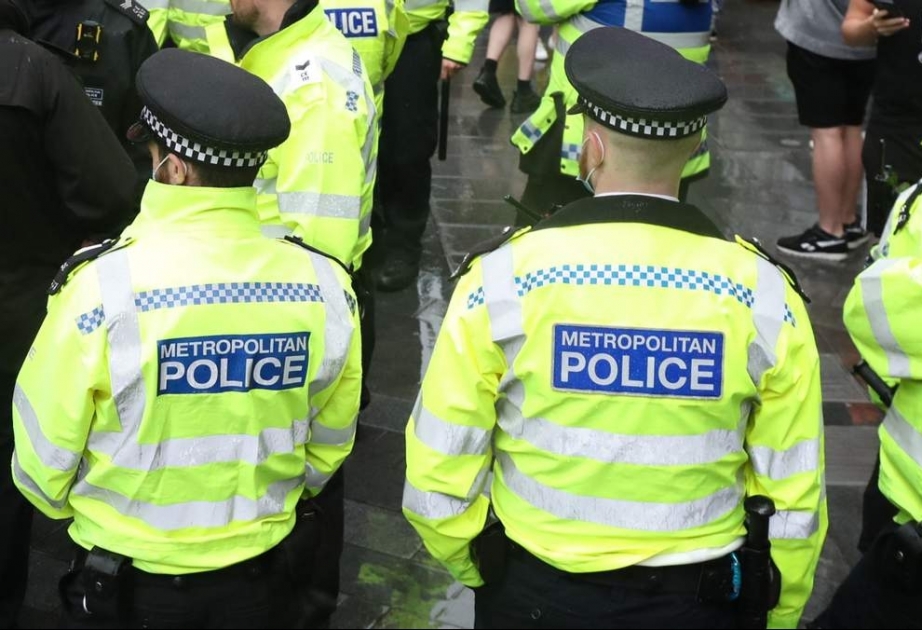 London polisi 100 telefon fırıldaqçısını həbs edib