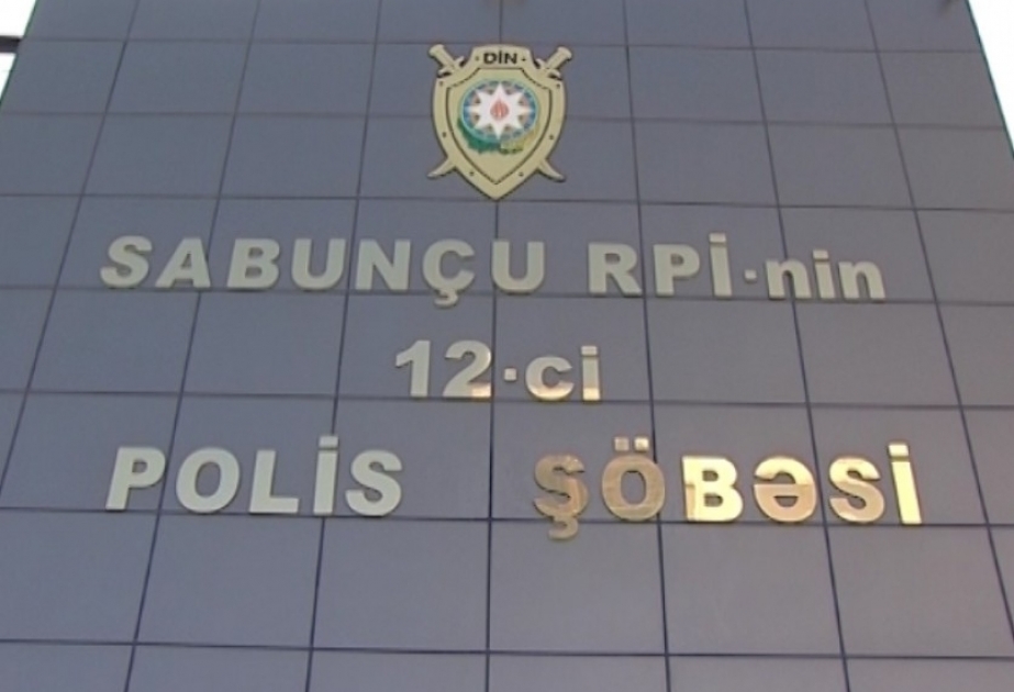 Sabunçu qəsəbəsində evdən pul və mobil telefon oğurlayan şəxs saxlanılıb