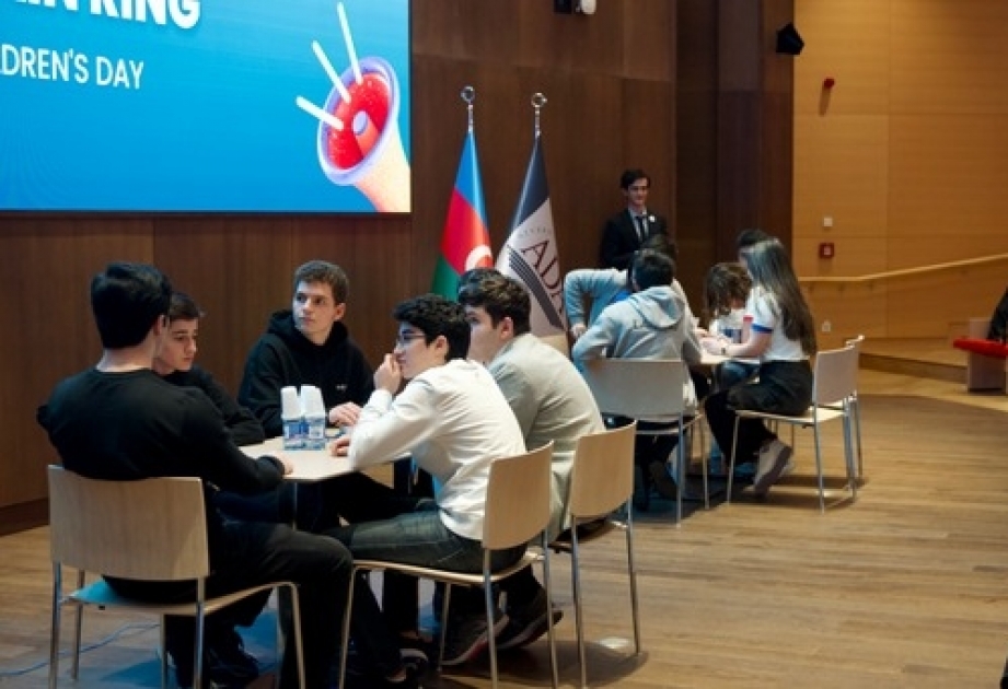 ADA Məktəbində Ümumdünya Uşaq Hüquqları Günü münasibətilə intellektual oyun keçirilib