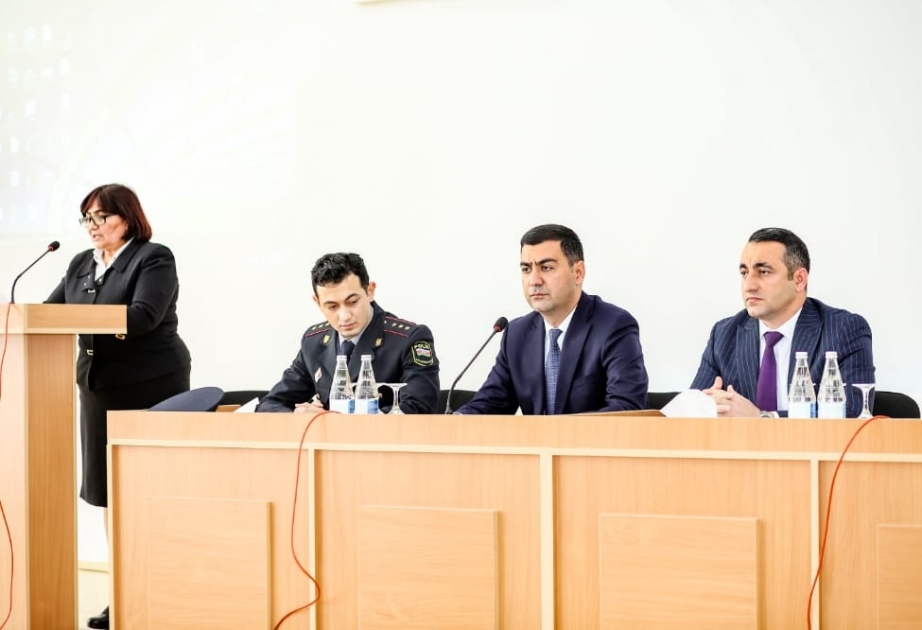 Polis Akademiyasının əməkdaşları Şirvanda şagirdlərlə görüşüblər