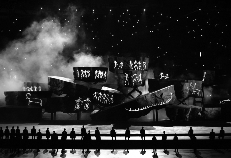 阿塞拜疆摄影师在国际比赛获得6枚奖牌