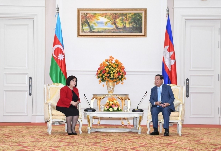 Presidenta del Parlamento de Azerbaiyán se reúne con el Primer Ministro de Camboya