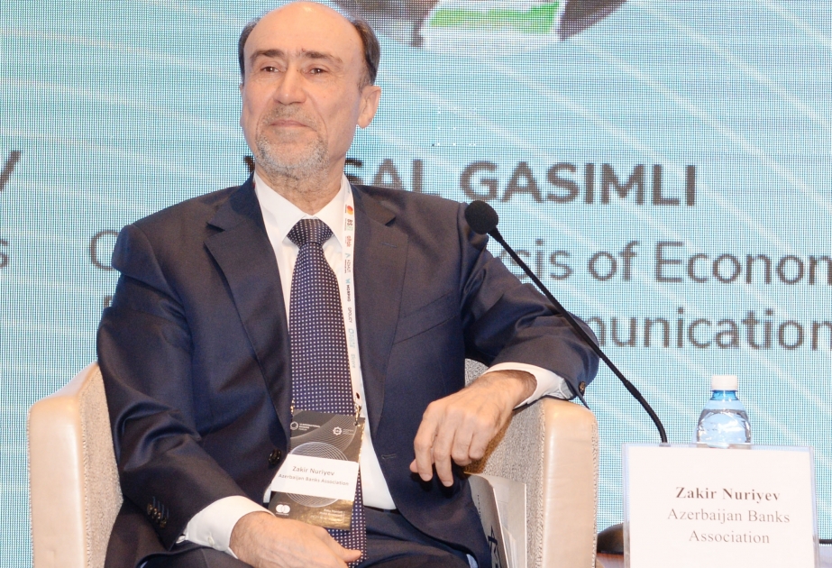 Los depósitos de la población en los bancos alcanzan los 11 mil millones de manats