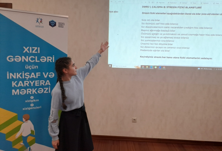 Xızılı gənclər “Şəxsi inkişaf” təlimlərinə cəlb olunublar