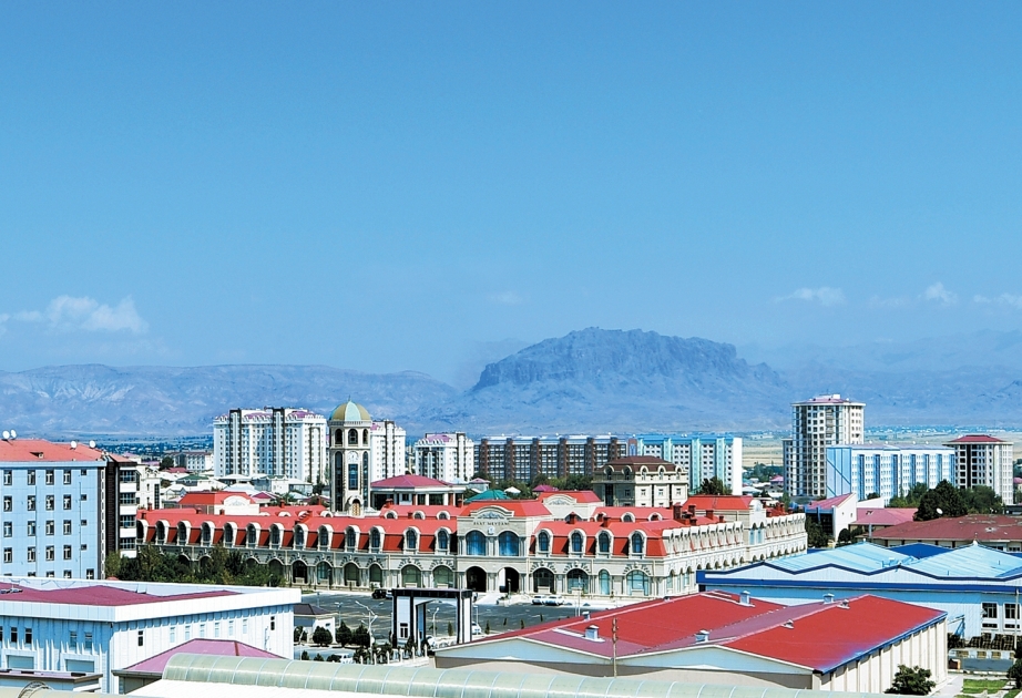 Naxçıvanda bütün maliyyə mənbələrindən əsas kapitala 885 milyon 386 min manat vəsait yönəldilib