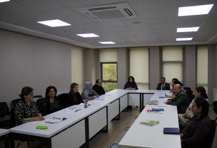 DİM-də coğrafiya və riyaziyyat fənləri üzrə işçi qruplarının iclasları keçirilib