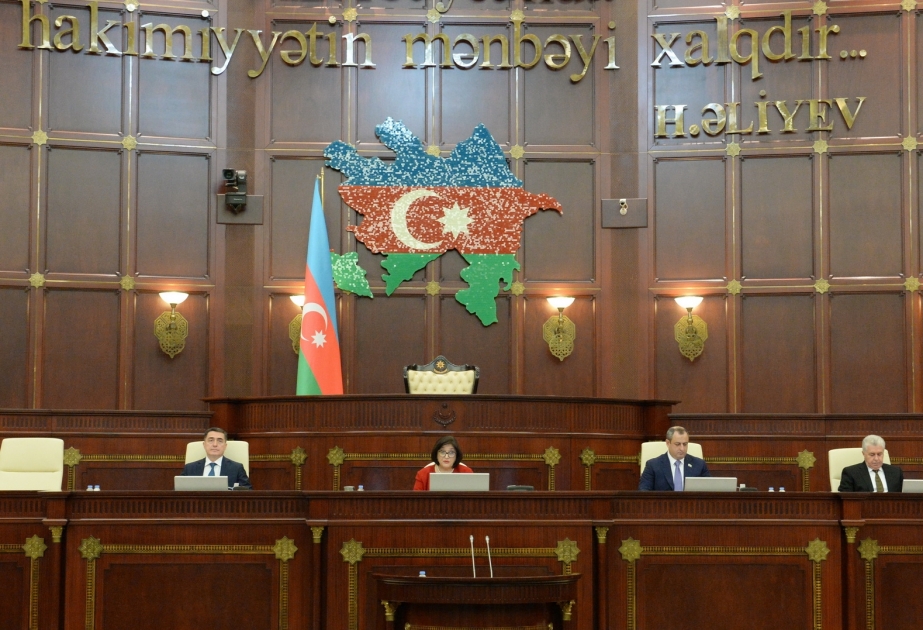 Milli Məclisin payız sessiyasında növbəti plenar iclası keçirilib