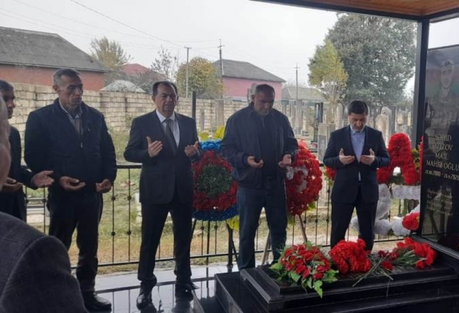 Lənkəranda şəhid Mail Əzizovun məzarı ziyarət olunub