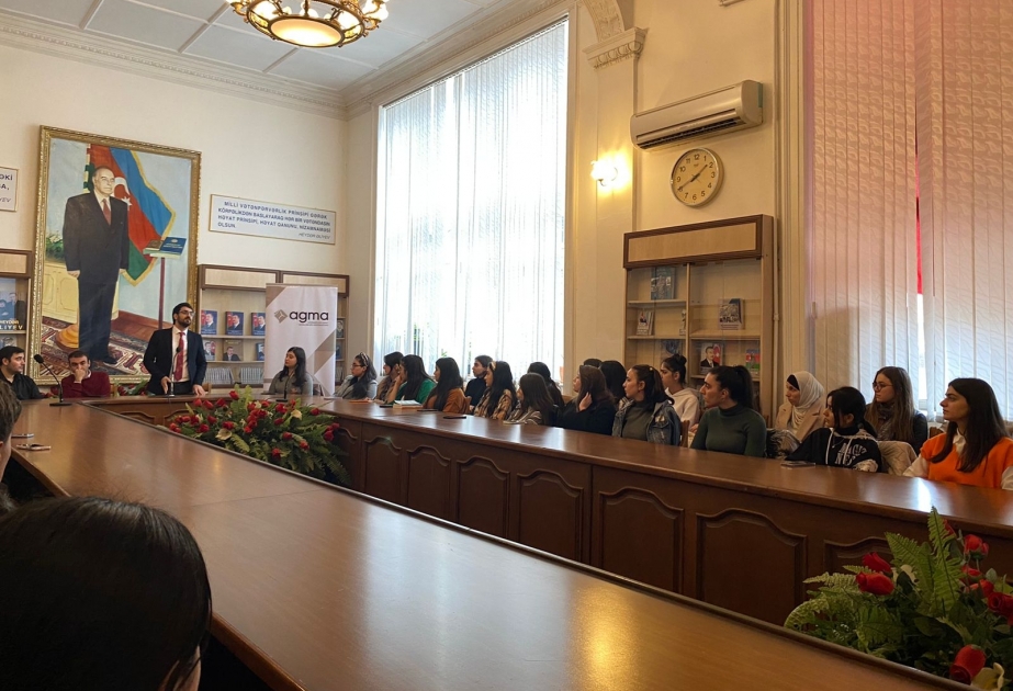 Pedaqoji Universitetdə Gənc Müəllimlər Assosiasiyasının üzvləri ilə görüş olub