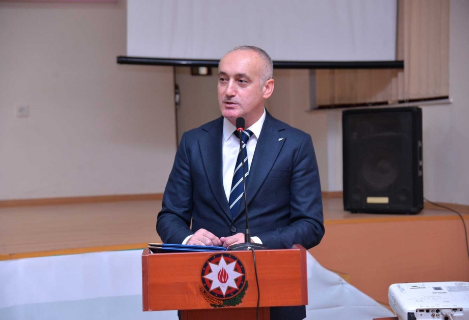Məktəb direktorları üçün təşkil olunan maarifləndirici görüşlər başa çatıb