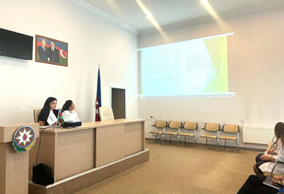 Elmi-Tədqiqat Pediatriya İnstitutunda həkim rezidentlər üçün seminar keçirilib