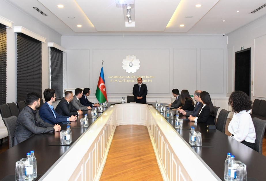 Elm və təhsil nazirinin müavini “WorldSkills Azerbaijan” komandası ilə görüşüb