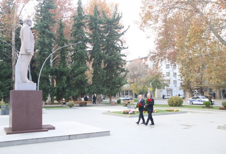 Mədəniyyət naziri Mingəçevirdə müəssisələrin fəaliyyəti ilə tanış olub