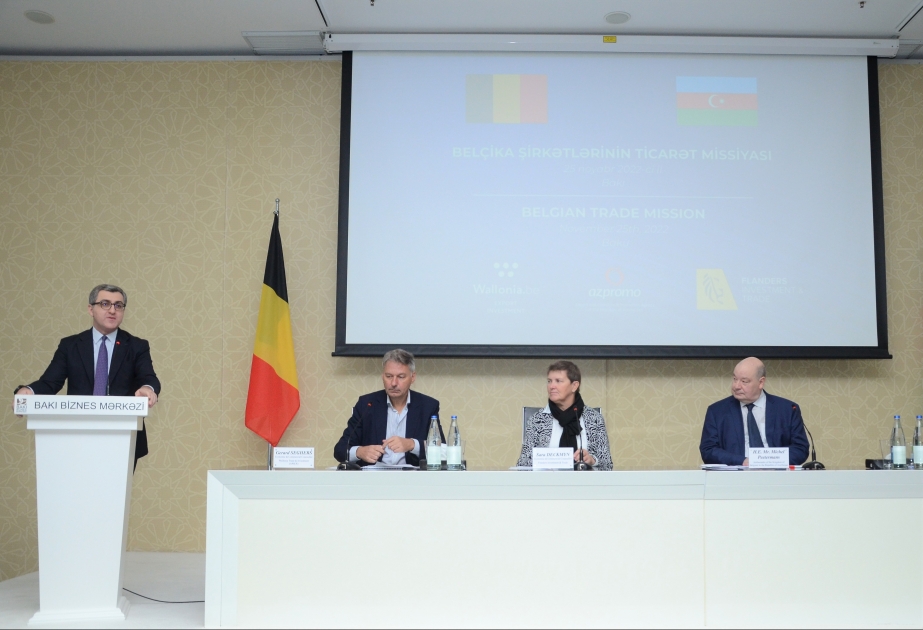 Bakú acoge una reunión de empresarios azerbaiyanos y belgas