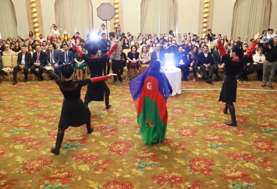 Əlilliyi olan şəxslərin iştirakı ilə bədii konsert proqramı təşkil edilib