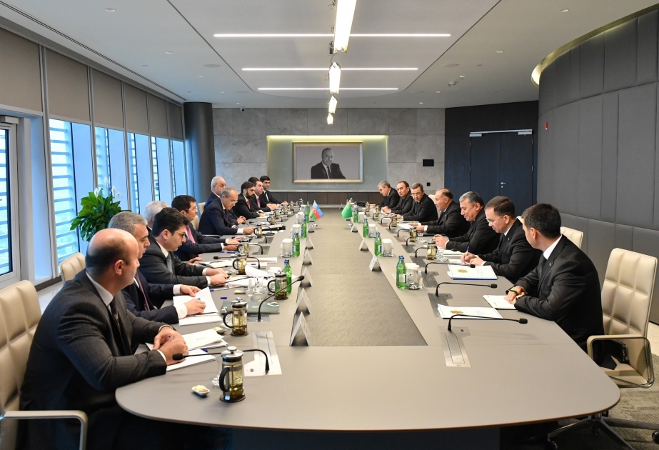 Azerbaiyán y Turkmenistán discuten las perspectivas de cooperación económica