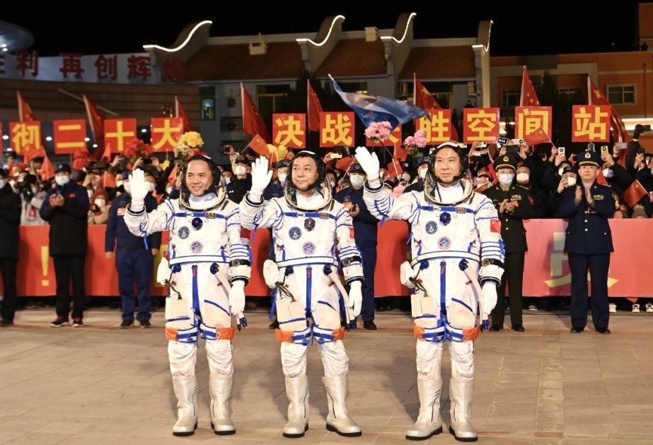 Chine : le dernier groupe d'astronautes envoyé en orbite