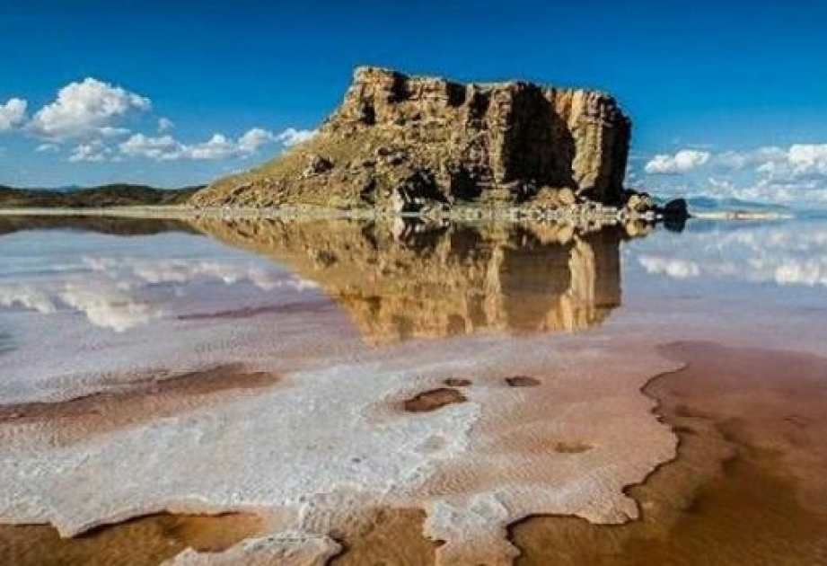 Babək Azəroğlu: Urmiya gölünün qurudulması bir növ soyqırımıdır