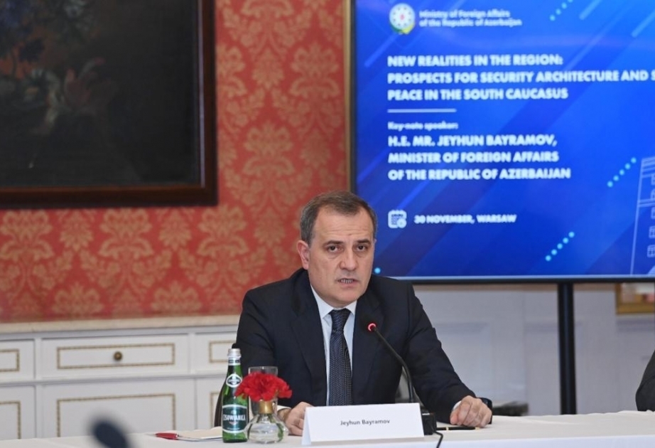 Canciller: “Azerbaiyán está implementando proyectos exitosos en la dirección de fortalecer las conexiones a lo largo del Corredor Medio”

