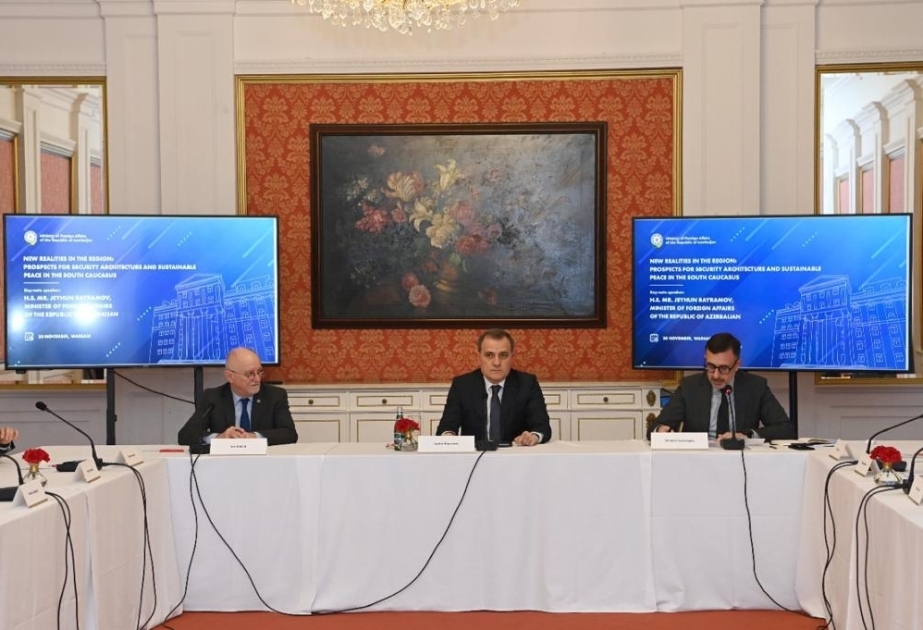 Canciller de Azerbaiyán: “Armenia no cumple con sus obligaciones e impide la paz en la región”
