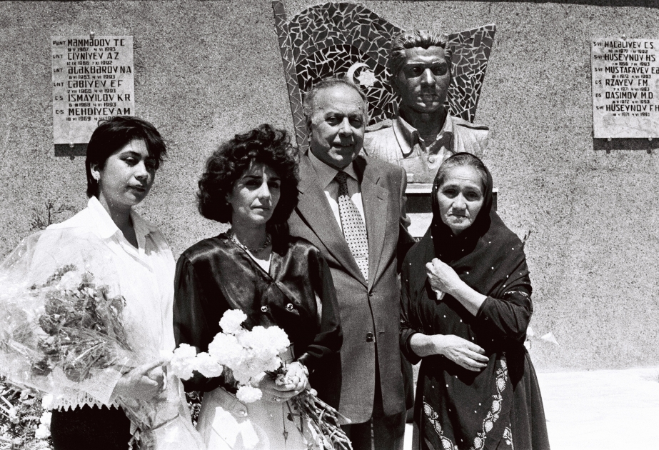 Xalqa bağışlanmış ömürdən anlar: 1994-cü ilin mayı