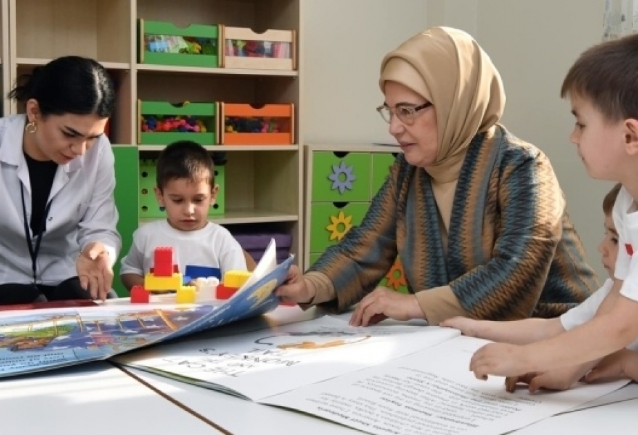 Ukrainian orphans are in safe hands in Turkiye: First lady Erdogan