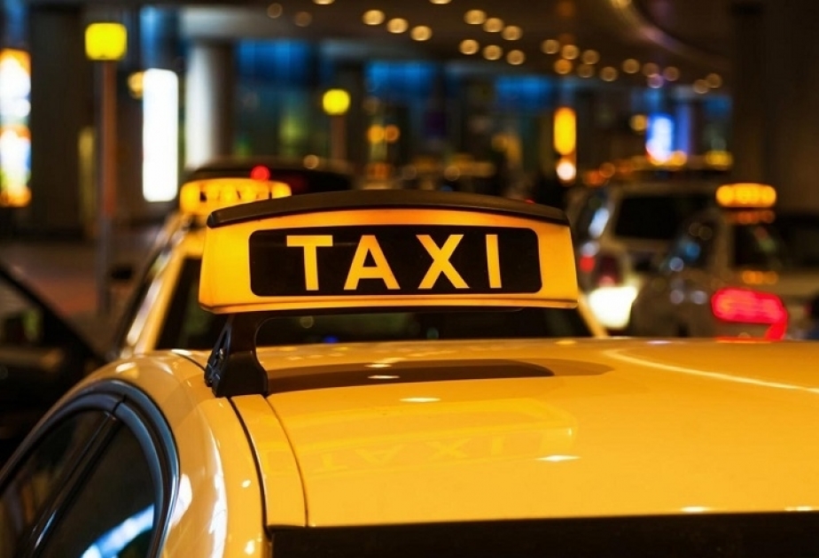Баку опередил Стамбул по количеству такси

