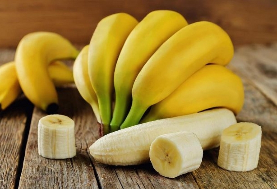 Aclığı aradan qaldırır, həzmi yaxşılaşdırır, ürəyin fəaliyyətini normallaşdırır – bananın faydaları