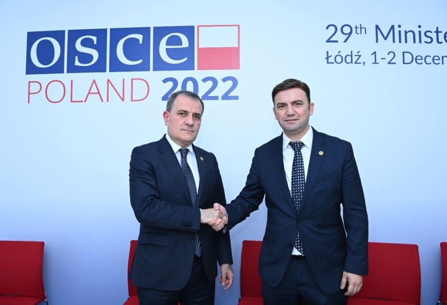 Azerbaiyán y Macedonia del Norte discuten las perspectivas de cooperación