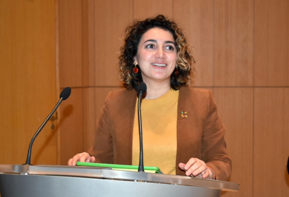 Göz nurunu itirənlərin işıq dolu ürəkləri