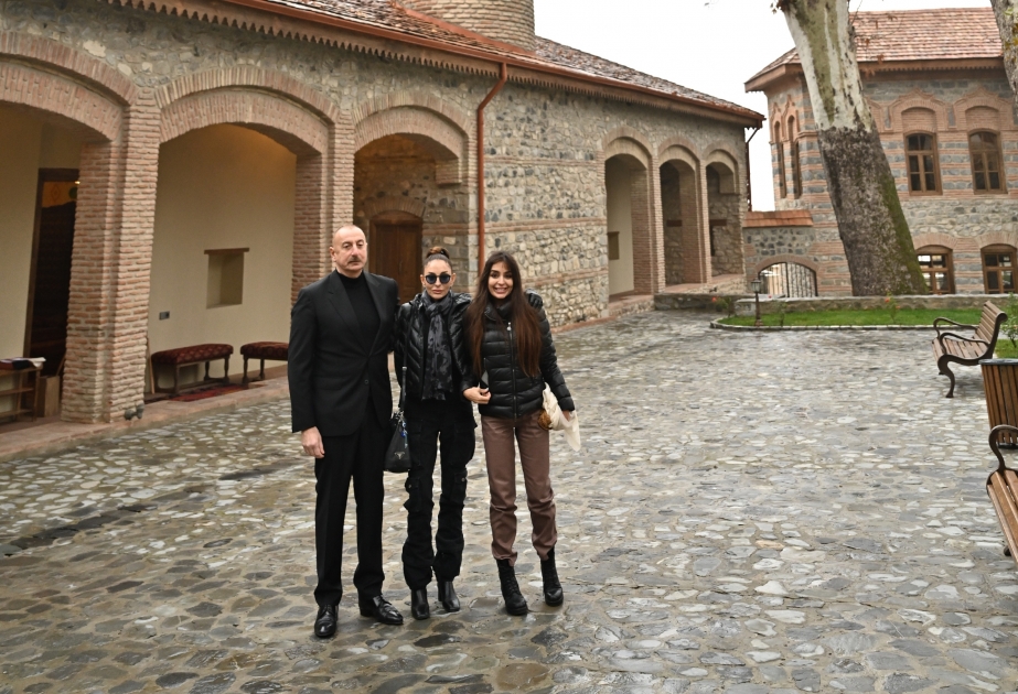 Scheki Khans Moschee- und Friedhofskomplex von der Heydar Aliyev Stiftung restauriert VIDEO