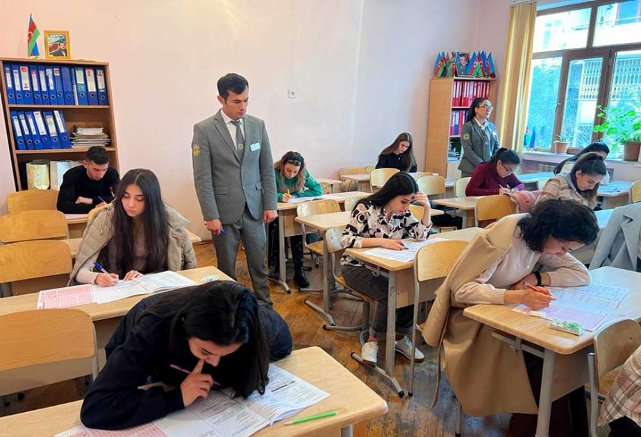 Məktəblərdə laborant işləmək istəyən 1483 nəfər imtahan verib