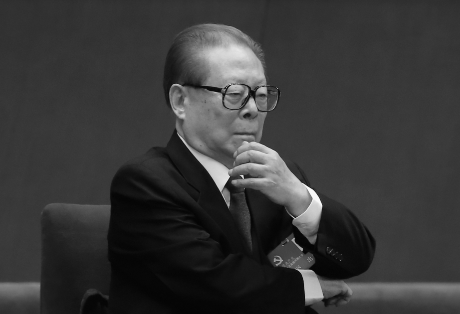 Çinin sabiq lideri Cian Cemin dəfn edilib VİDEO   