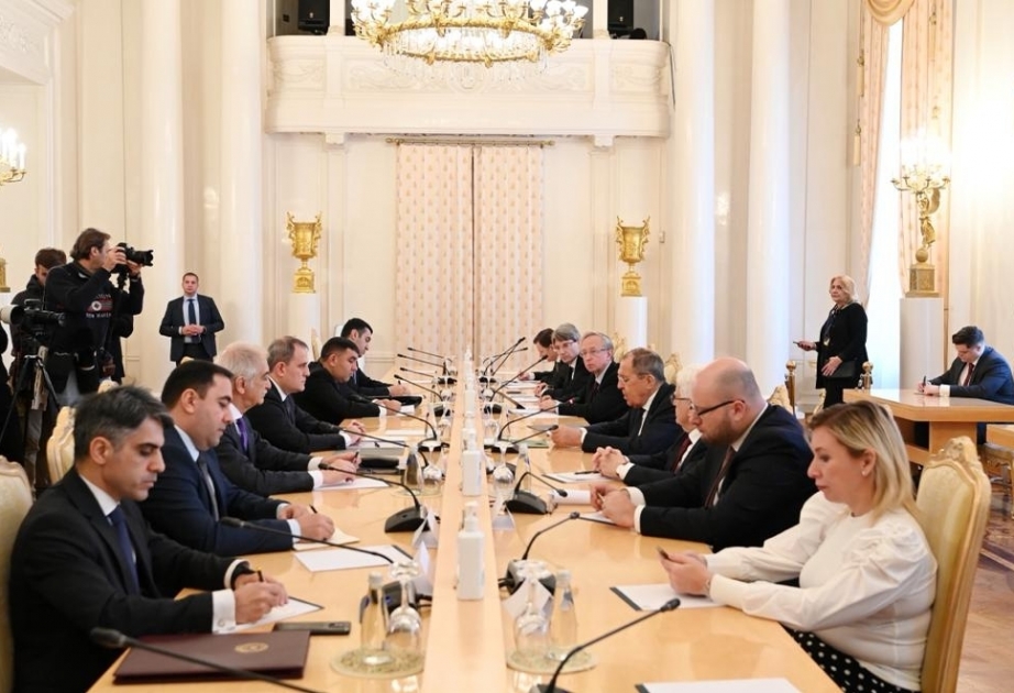 Azerbaijani FM pays working visit to Russia