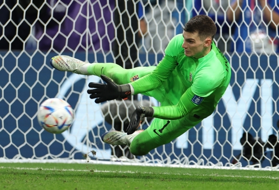 Dominik Livaković makes history in World Cup penalty shootout vs. Japan
