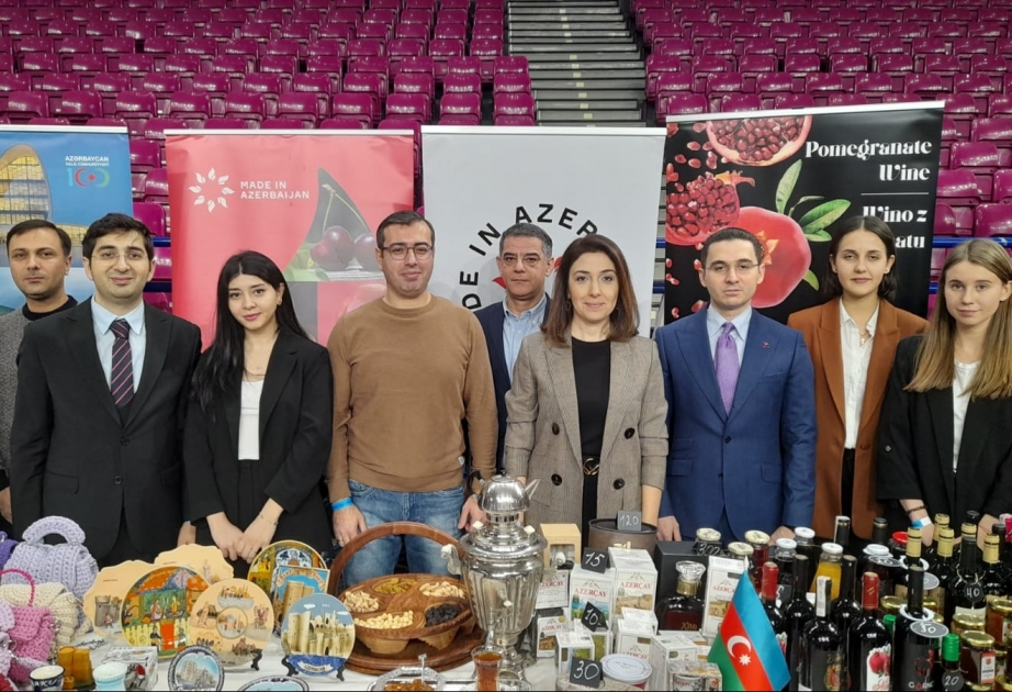 Azərbaycan Varşavada keçirilən ənənəvi Beynəlxalq Milad Xeyriyyə Bazarında təmsil olunub