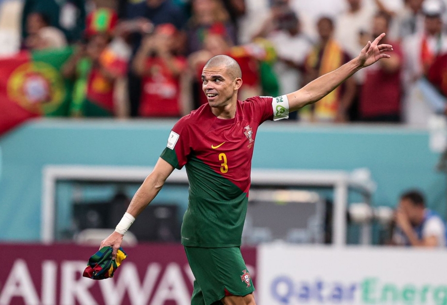 Portuqaliyalı futbolçu Pepe rekorda imza atıb