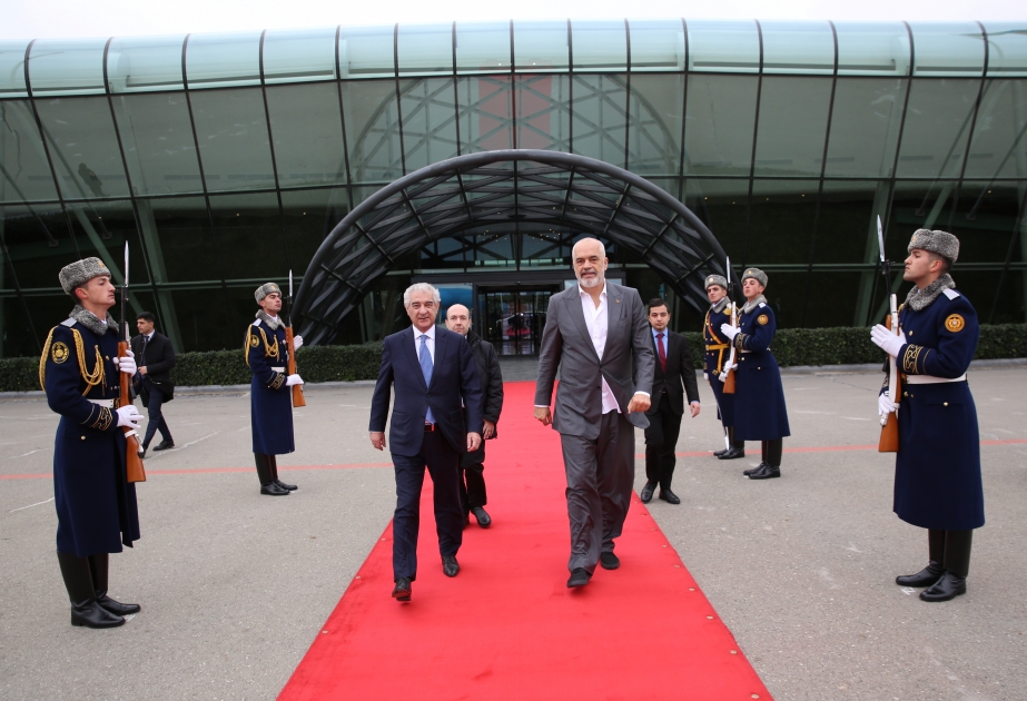 Le Premier ministre albanais Edi Rama termine sa visite en Azerbaïdjan