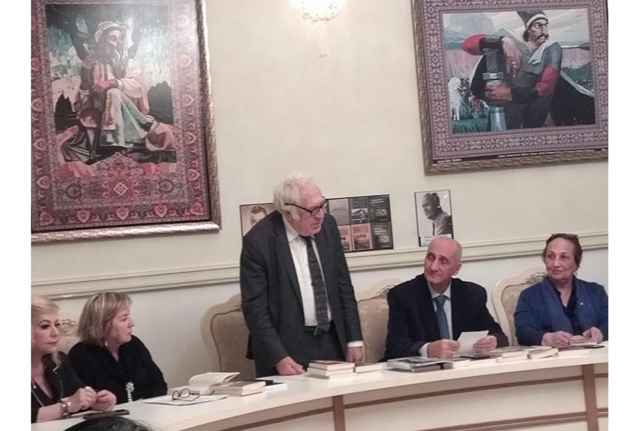 Yazıçılar Birliyində mühacir publisist Hüseyn Baykaranın kitablarının təqdimatı keçirilib