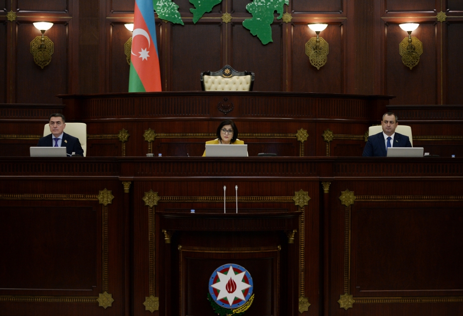 Milli Məclisdə 2023-cü ilin dövlət büdcəsi layihəsi qəbul edilib